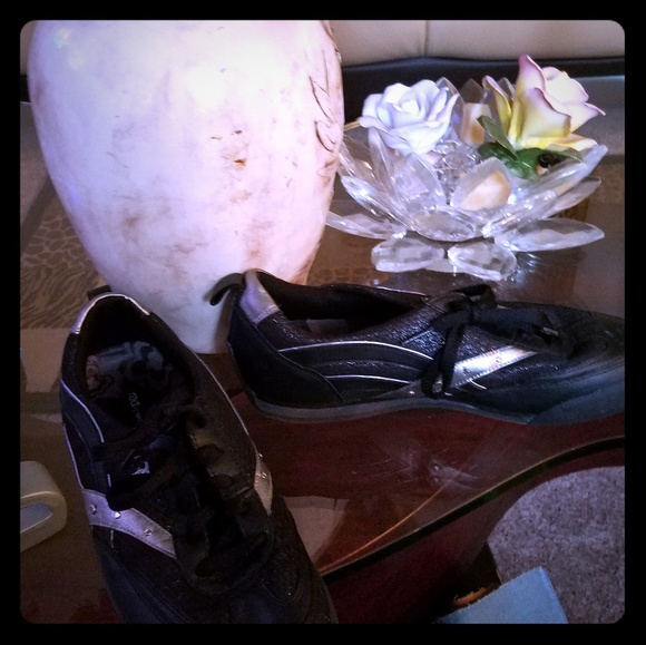 Shoes - Picture 1 of 1